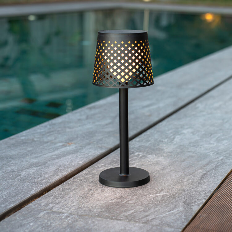LAMPADA SOLARE X ESTERNO MOD.GRETA NERO