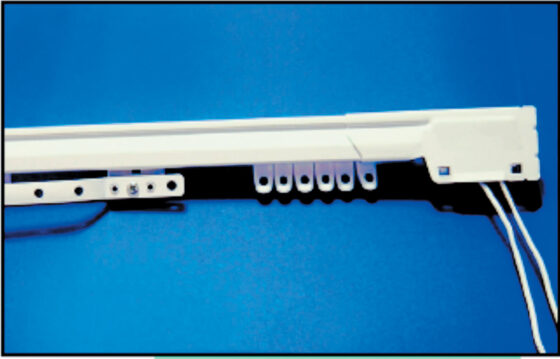 SCORRITENDA ESTENS. EASY 2 CM. 71-122